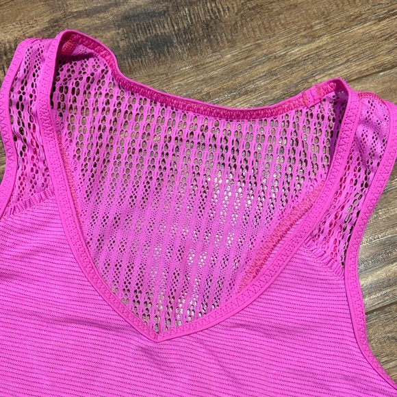 lululemon athletica Pink mesh and ruffle detail Tank Top - Picture 5 of 8